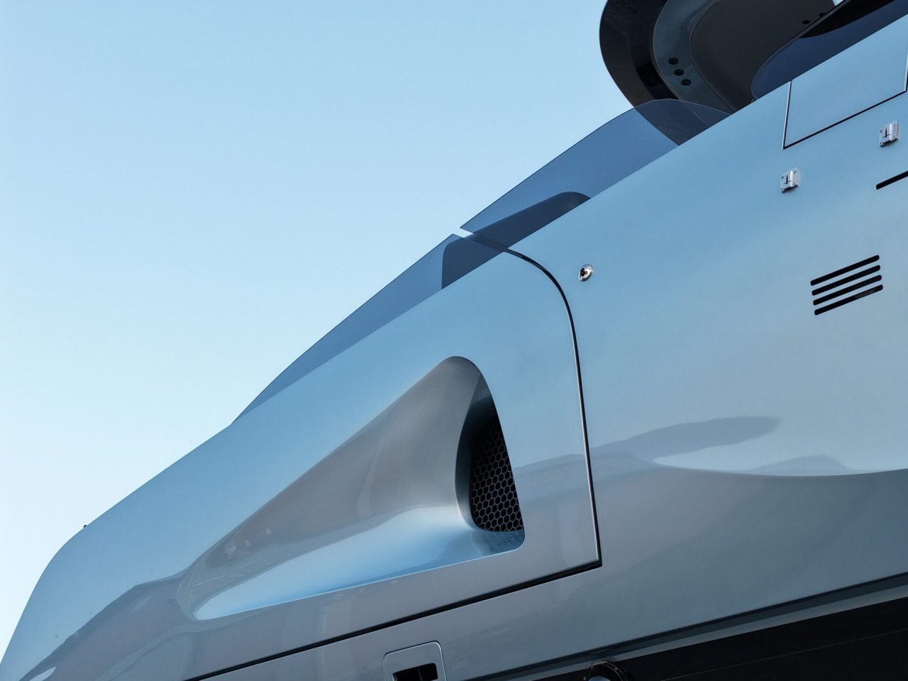 A close view of the hull side and the honeycomb engine air intake