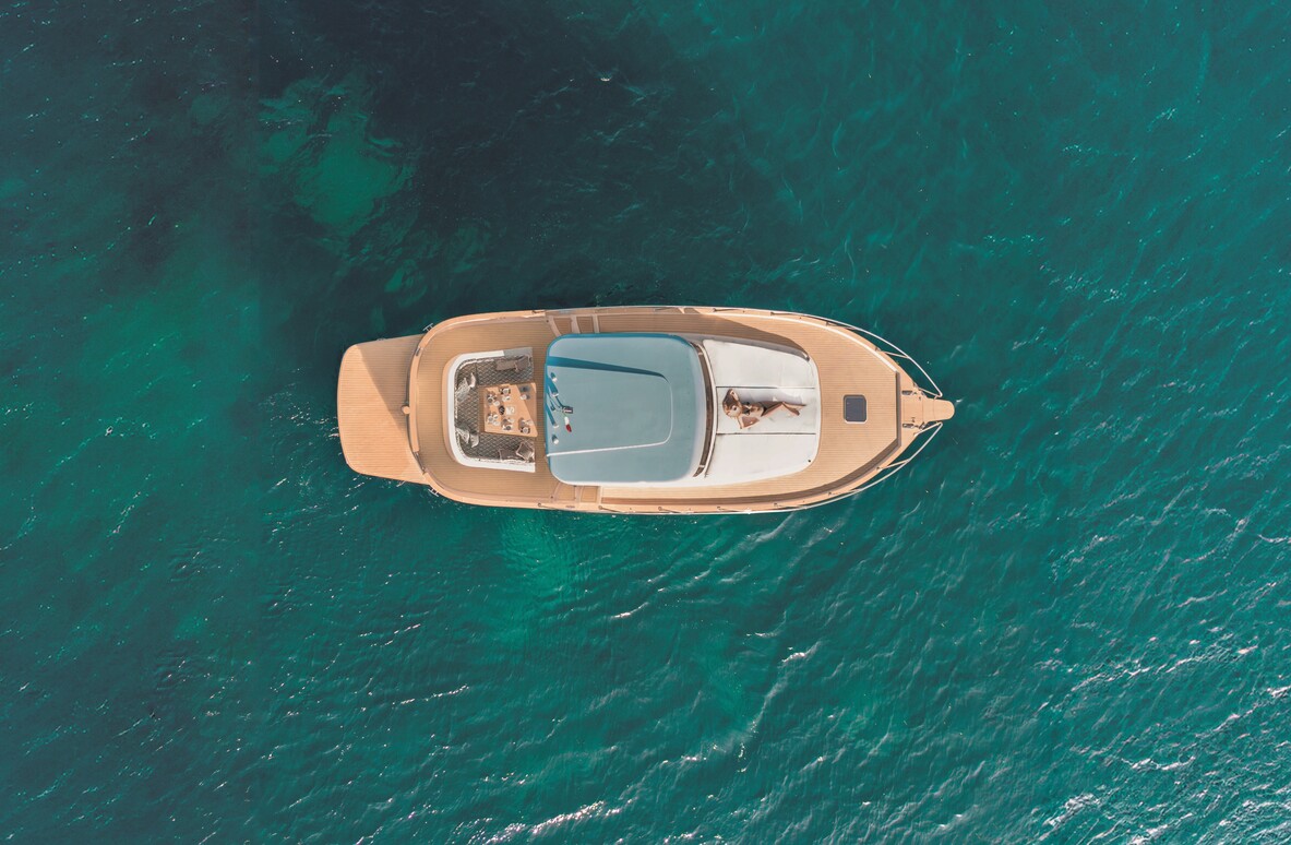 The 45 from directly above over turquoise water