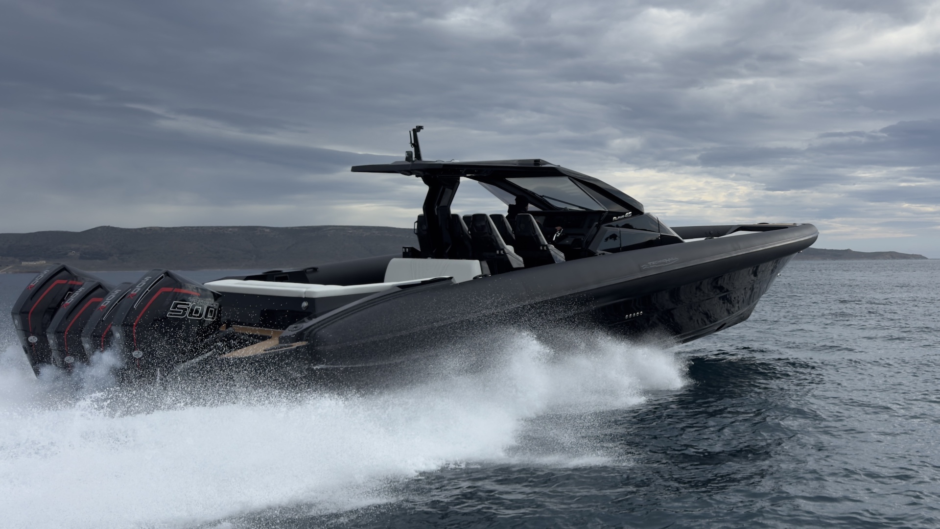 Passing at speed with four 500 hp outboards on the transom